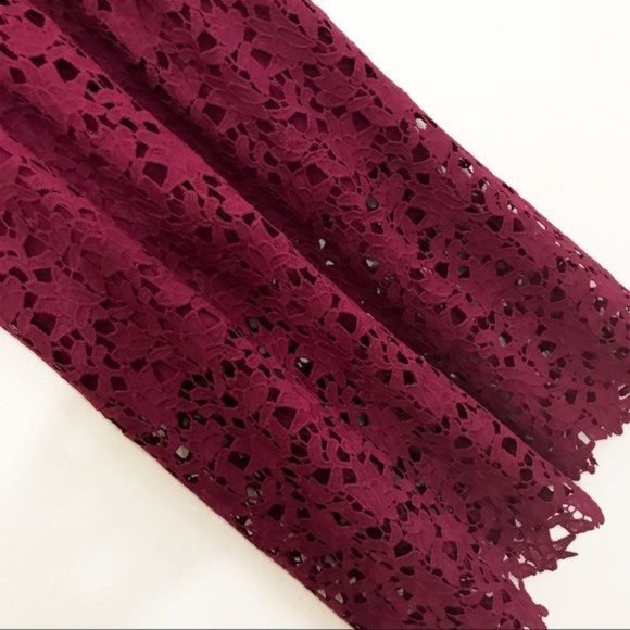 ASTR The Label Lace Crochet Burgundy Wine A Line Midi Dress Size M - Picture 9 of 10
